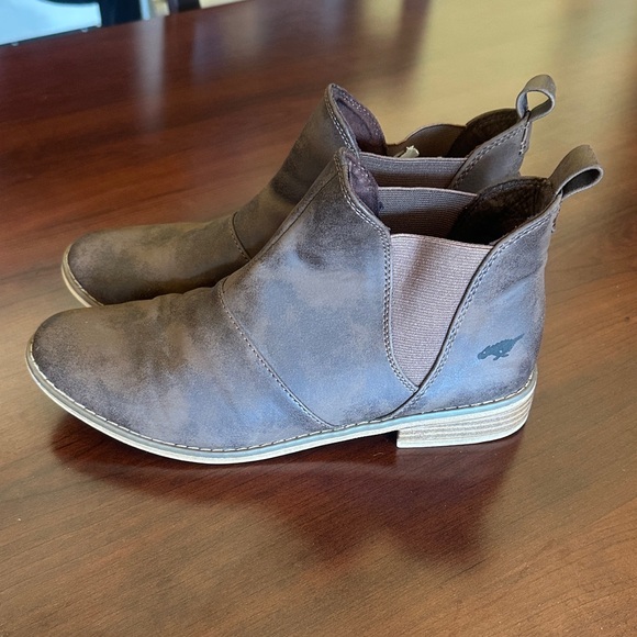 Rocket Dog Brown Ankle Booties - Picture 1 of 1